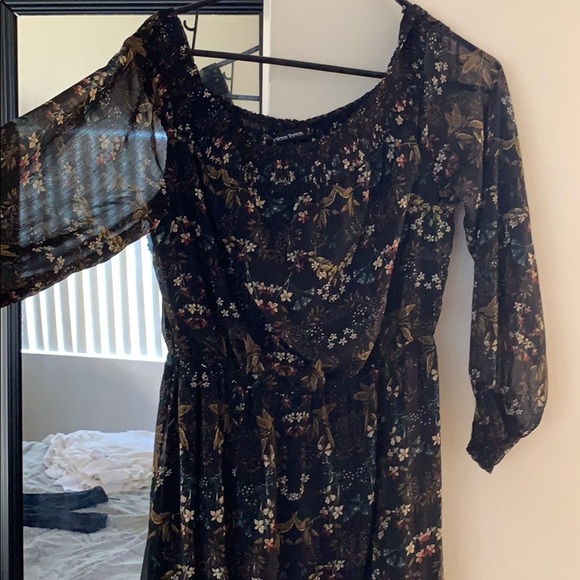 Off the shoulder BoHo dress with double leg slit - Picture 7 of 8